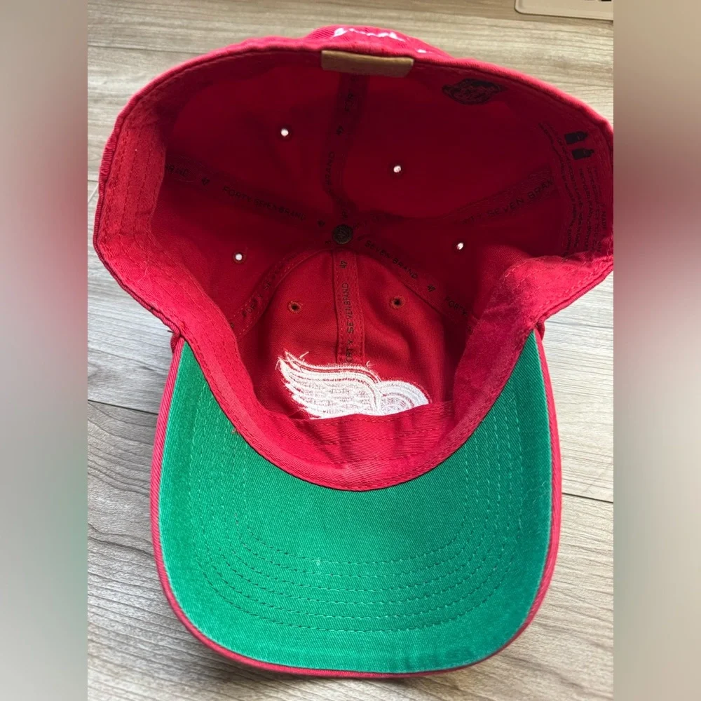 Red Wings 47 Fitted baseball Hat Cap Size XL Red - Picture 6 of 6